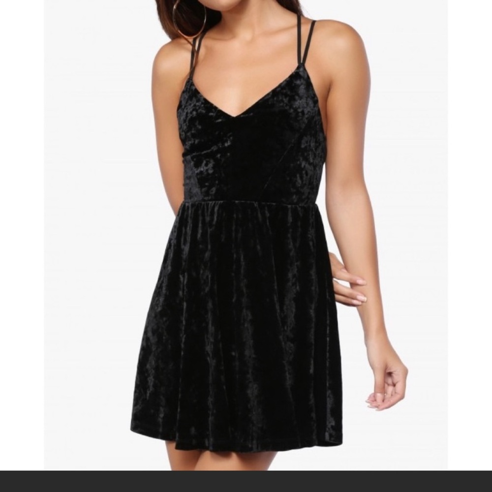 Forever 21 Velvet Formal Dress